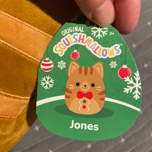 Squishmallow Jones - Picture 2 of 3